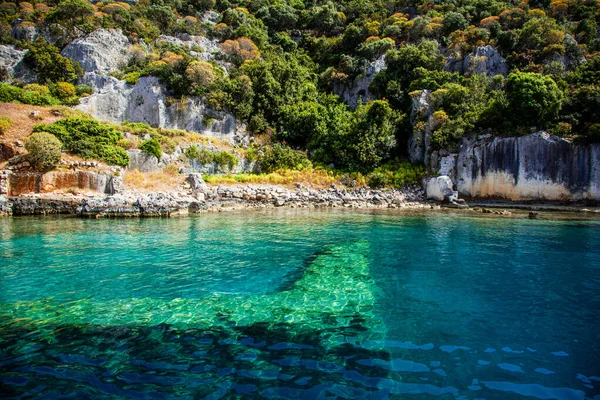 Tureckie Wyspy Licyjskie Morzu Śródziemnym Lazurowa Woda Lato Słoneczny Dzień — Zdjęcie stockowe