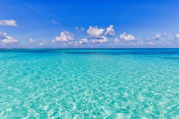 Hermoso Mar Turquesa Día Soleado — Foto de Stock