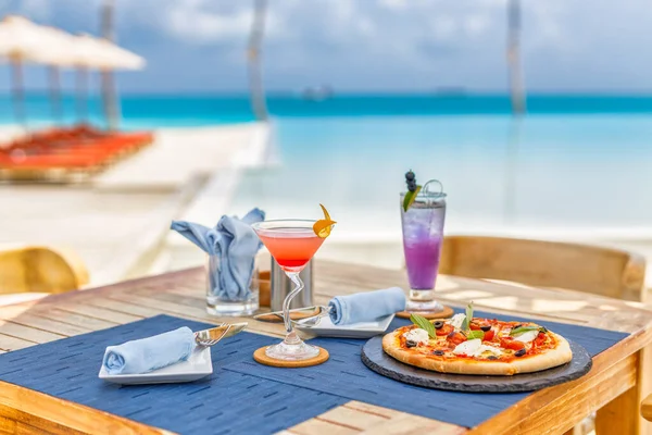 Deliciosa Pizza Cócteles Playa — Foto de Stock