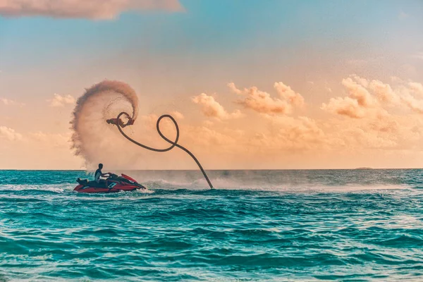 Silhouette Fly Board Rider Sea Professional Rider Tricks Blue Lagoon — Stock Photo, Image