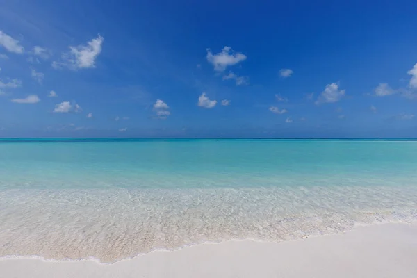 Hermoso Mar Tropical Cielo Azul — Foto de Stock