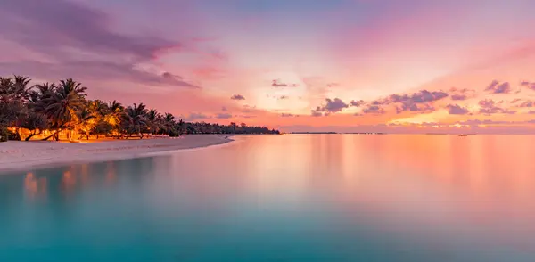 Inspira Horizonte Tropical Frente Mar Naranja Púrpura Dorado Puesta Del — Foto de Stock