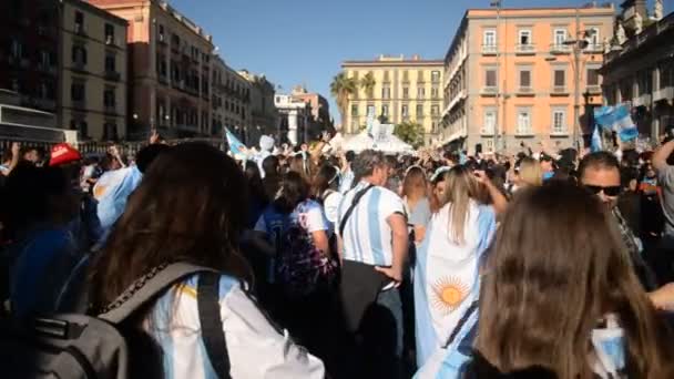 Nápoly Olaszország 2022 December Argentin Válogatott Támogatói Csapatuk Győzelmét Ünneplik Jogdíjmentes Stock Videó