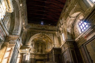 San Giuseppe delle Scalze 'nin içinde İtalya' nın Napoli kentindeki Pontecorvo 'da güzel bir kilise var..