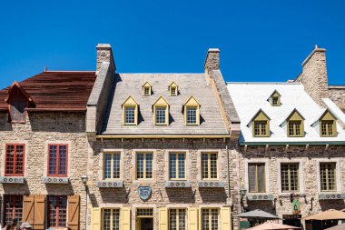 Quebec City, Kanada eski bölgesinde tipik binalar