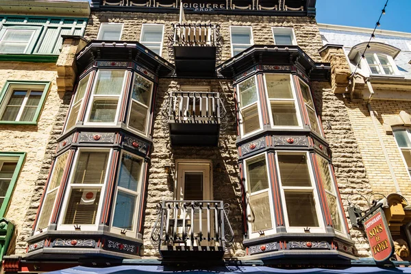 Quebec City, Kanada eski bölgesinde tipik binalar