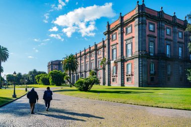 Capodimonte Müzesi. Napoli 'de büyük bir Bourbon sarayı olan Capodimonte Sarayı' nda bir sanat müzesi bulunmaktadır..