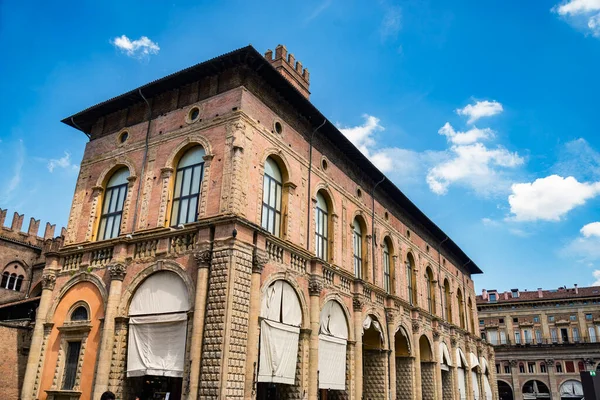 Widok Pałac Podesta Północnym Bolonii Włochy — Zdjęcie stockowe