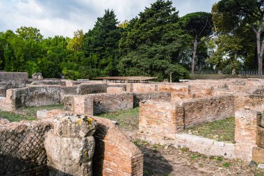 Roma 'da Tiber' deki Ostia antika limanında. Roma Arkeoloji Alanı, İtalya