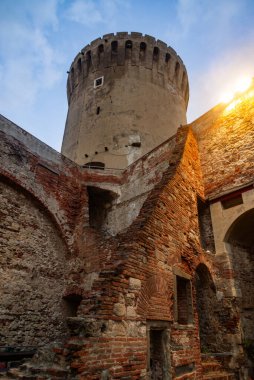 Fortezza Vecchia (Eski Kale). Livorno, Toskana, İtalya 'daki tahkim sisteminin bir parçası.
