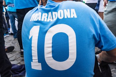 Napoli, İtalya - 23 Mayıs 2025: Mavi Diriliş: Napoli Zaferleri ve Scudetto, Futbol İddiaları. İtalya