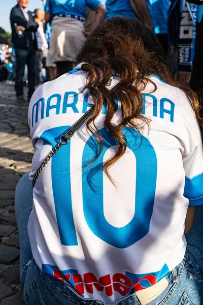 Napoli, İtalya - 23 Mayıs 2025: Mavi Diriliş: Napoli Zaferleri ve Scudetto, Futbol İddiaları. İtalya