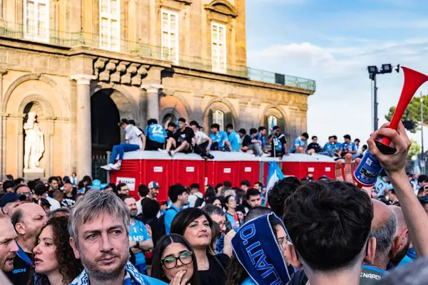 Napoli, İtalya - 23 Mayıs 2025: Mavi Diriliş: Napoli Zaferleri ve Scudetto, Futbol İddiaları. İtalya