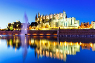Cathedral Catedral de Palma de Mallorca Majorca church reflection twilight evening Spain travel traveling tourism