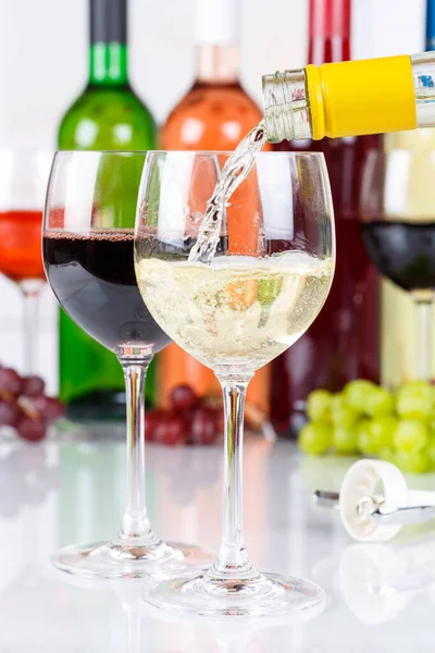 Wine Pouring Glass Bottle White Wines Portrait Format Pour Alcohol — Stock Photo, Image