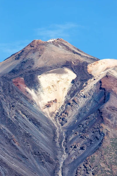 カナリア諸島のテネリフェ島のテイデ火山のピーク肖像画の形式は スペインで最も高い山を旅行 — ストック写真