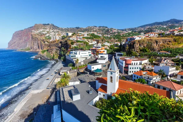 Vista Ciudad Camara Lobos Con Viajes Iglesia Isla Madeira Portugal —  Fotos de Stock