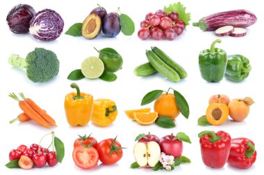 Meyve ve sebze koleksiyonu beyaz üzerine izole edilmiş elma domatesleri portakallı marul taze meyve meyveleri.