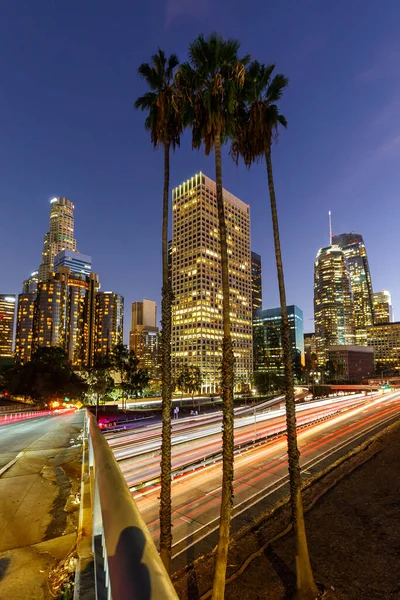 Downtown Los Angeles Panorama Cityscape Mrakodrapy Soumraku Portrét Formát Cestování — Stock fotografie