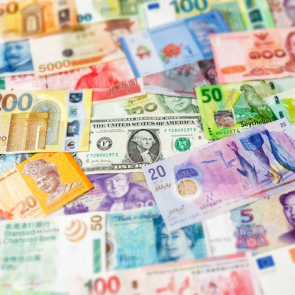 Τραπεζογραμμάτια Ευρώ Δολάριο Φόντο Νόμισμα Για Ταξίδια Πληρώνουν Οικονομικά Πλατεία — Φωτογραφία Αρχείου