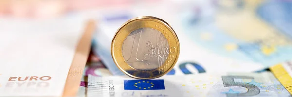 Dinheiro Uma Moeda Euro Economia Pagamento Pagamento Finanças Panorama Com — Fotografia de Stock