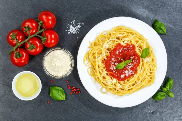 Farina Spaghetti Dall Italia Pranzi Pasta Con Salsa Pomodoro Dall — Foto Stock