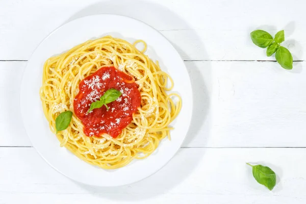 Обід Спагетті Італії Їдає Макаронні Сніданки Томатним Соусом Верхнього Простору — стокове фото