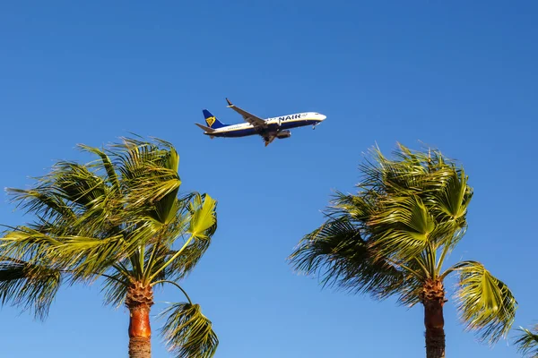Tenerife Španělsko Září 2022 Letadlo Společnosti Ryanair Boeing Jižním Letišti — Stock fotografie