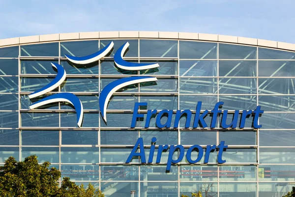 Frankfurt Duitsland Augustus 2022 Airport Logo Fraport Terminal Luchthaven Van — Stockfoto