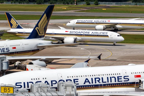 Changi Singapore February 2023 Singapore Airlines Airplanes Changi Airport Sin — Stock Photo, Image