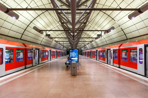 Hamburg Niemcy Sierpnia 2022 Bahn Pociąg Deutsche Bahn Dworzec Kolejowy — Zdjęcie stockowe