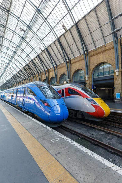 Londres Reino Unido Abril 2023 Azuma Trenes Alta Velocidad London —  Fotos de Stock