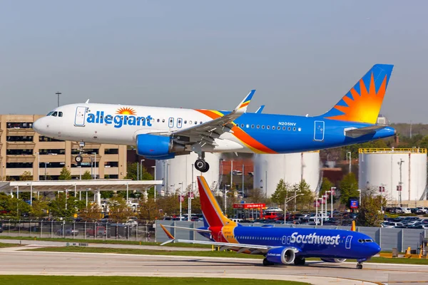 Chicago United States May 2023 Allegiant Air Southwest Airlines Airbus — Stock Photo, Image