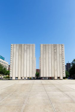 John F. Kennedy Memorial Plaza JFK portre biçimi için Dallas, ABD 'de