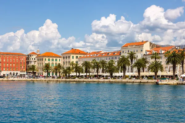 Split Old Town Waterfront Mediterranean Sea Vacation Traveling Croatia — Stock Photo, Image