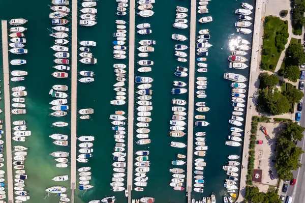 Dubrovnik Marina Mit Booten Mittelmeer Urlaub Dalmatien Luftbild Von Oben Stockbild