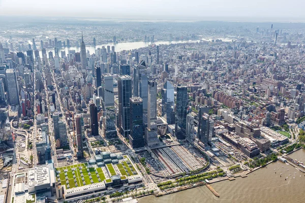 Вид Горизонт Нью Йорка Хмарочос Манхеттен Гудзон Ярдс Подорожує Сша Ліцензійні Стокові Зображення