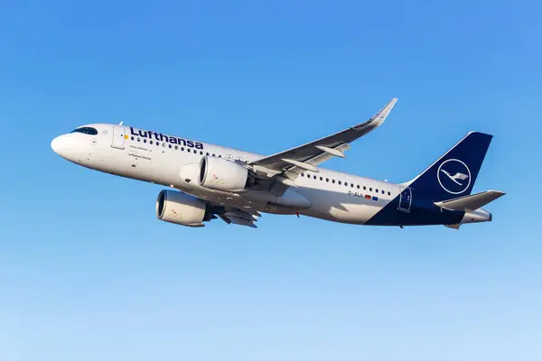 stock image Munich, Germany - February 6, 2024: Lufthansa Airbus A320neo airplane at Munich Airport (MUC) in Germany.