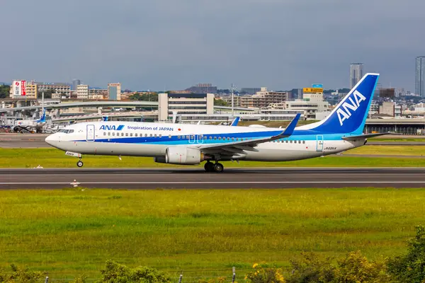 stock image Osaka, Japan - October 1, 2023: ANA All Nippon Airways Boeing 737-800 airplane at Osaka Itami Airport (ITM) in Japan.