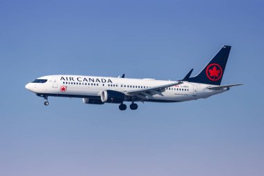 Los Angeles, ABD - 9 Ekim 2024: Air Canada Boeing 737-8 MAX uçağı ABD 'de Los Angeles Uluslararası Havalimanı' nda.