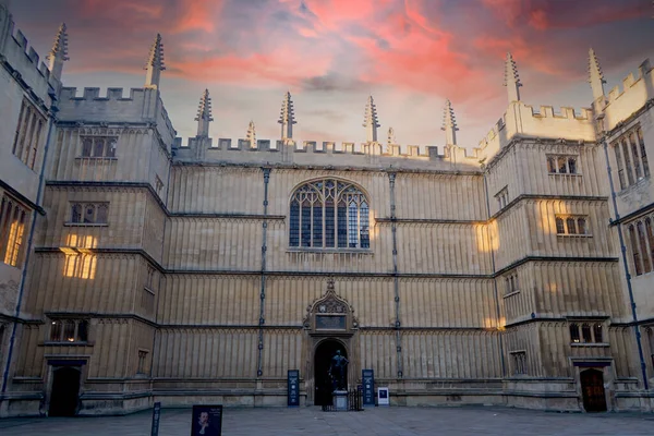 Bodeleian Library Oxford England Sunset — стокове фото