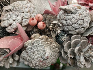 Noel tatili için yapay kompozisyon. Noel dekoru ev yapımı