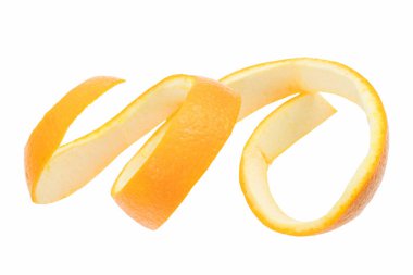 Beyaz arka planda tek portakal kabuğu. C vitamini, güzellik sağlığı cildi konsepti