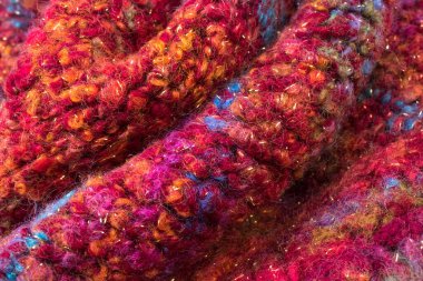 Yünlü yün kazaklar. Bir demet örülmüş kış, sonbahar giysileri, kazaklar, örgü giysileri, metin için yer.