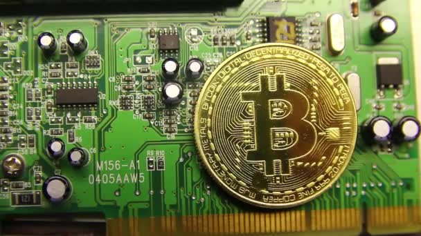 Cryptocurrency Bitcoin Lies Microcircuit Close — Stockvideo