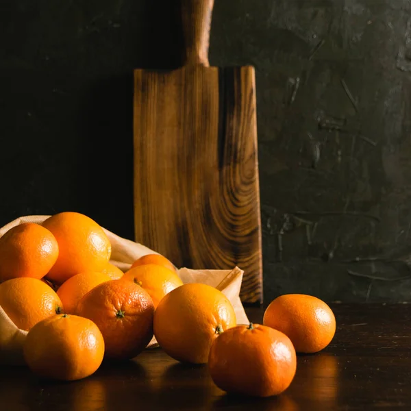 Концепция Земного Дня Компостирования Нулевых Отходов Утилизации Апельсины Многоразовой Сумке — стоковое фото