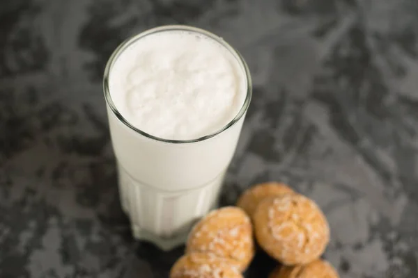 Flatlay Ein Köstliches Erfrischendes Sommergetränk Glas Ein Milchshake Aus Milch — Stockfoto