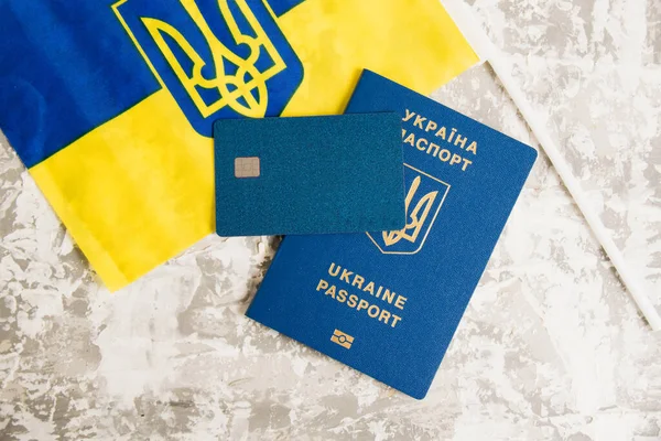 Плоский Прапор України Паспорт Банківська Картка Світлому Тлі — стокове фото