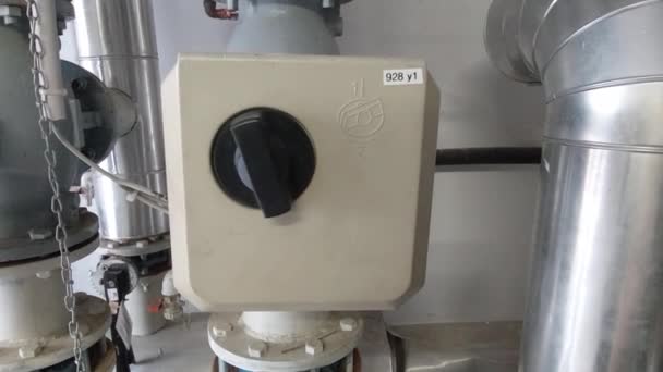 Automatic Tap Industrial Central Heating — Stock Video