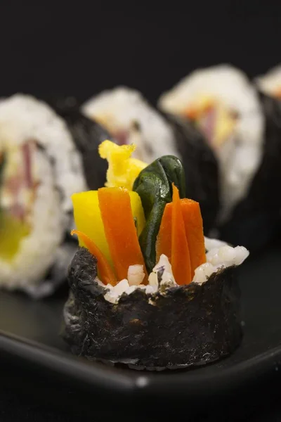 Close End Piece Korean Treat Called Kimbap Food Made Steamed — Stock Photo, Image